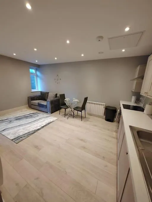 Central Huddersfield Apartment